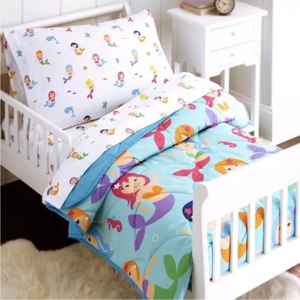 🎉HP🎉 Olive Kids Mermaid 4-Piece Toddler Bedding Set